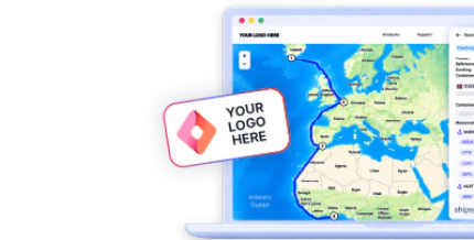 Carte de suivi en direct ShipsGo intégrée à un site web, affichée sur un ordinateur portable à côté d'un badge « Votre logo ici »
